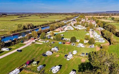 Tudor Caravan Park Slimbridge